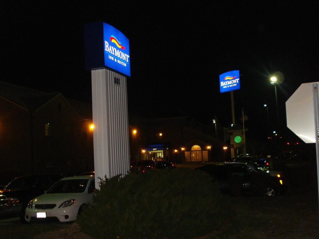 Quality Inn & Suites Columbia I-70 מראה חיצוני תמונה