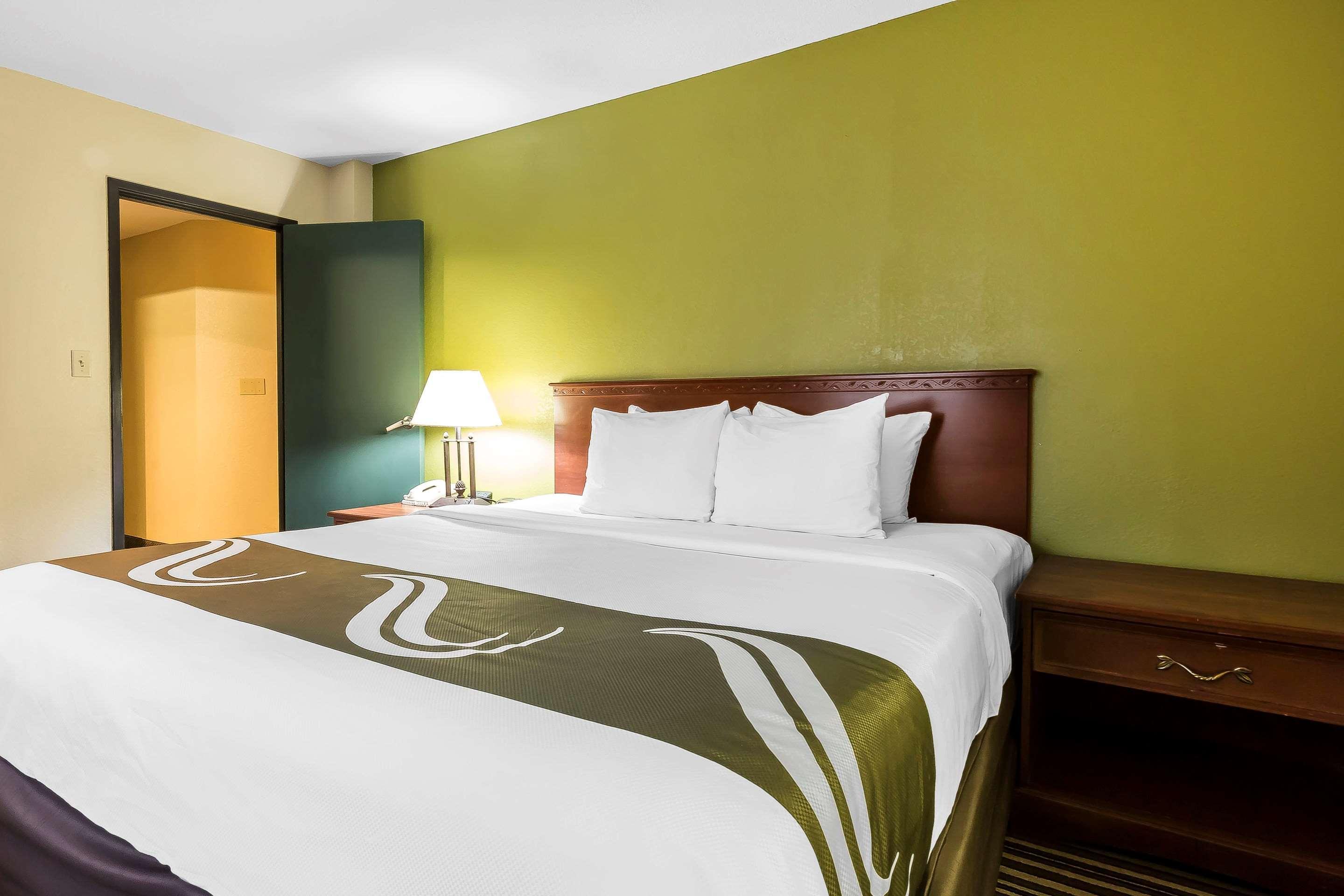 Quality Inn & Suites Columbia I-70 מראה חיצוני תמונה