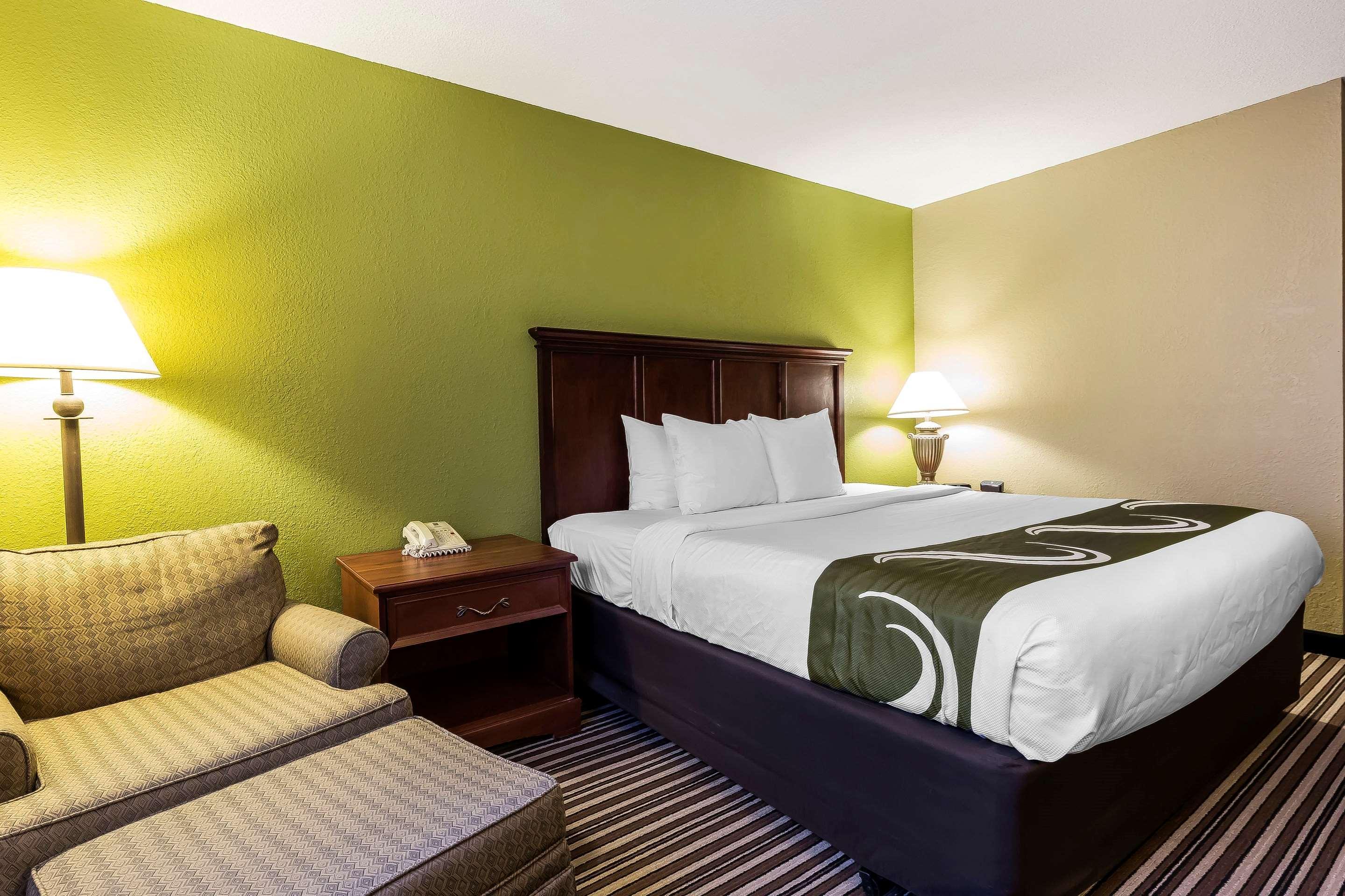 Quality Inn & Suites Columbia I-70 מראה חיצוני תמונה