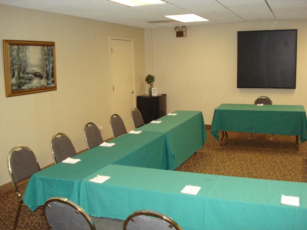 Quality Inn & Suites Columbia I-70 מתקנים תמונה