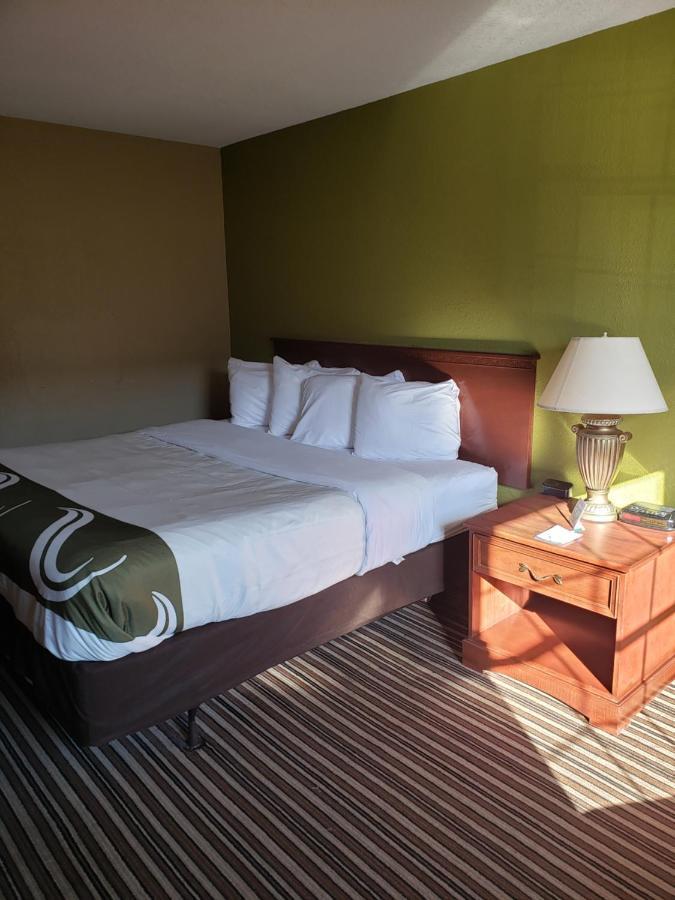 Quality Inn & Suites Columbia I-70 מראה חיצוני תמונה